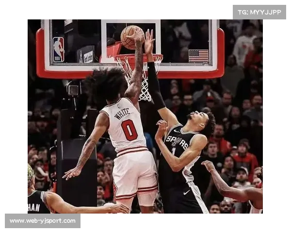 公牛128-126险胜爵士细节：拉文绝杀球引发技术台复核