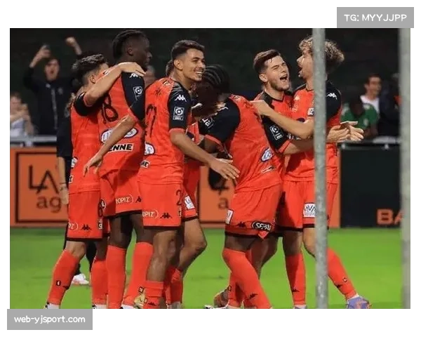 里尔主力中卫解禁复出,球队后防线迎来完整阵容